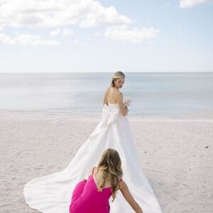 Elegant Strapless White Wedding Dress